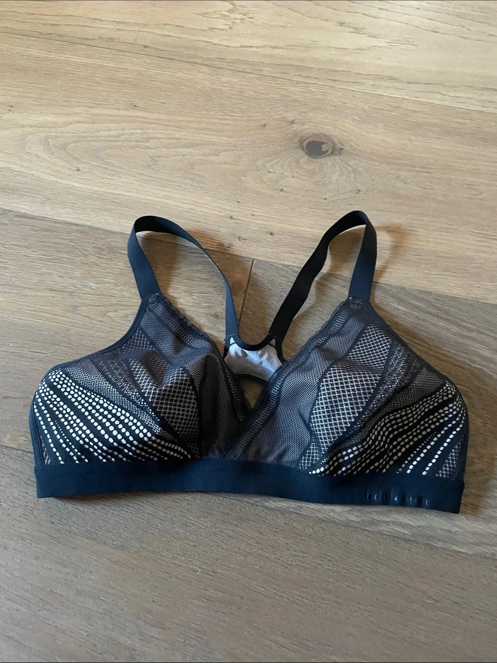 Lululemon Awake to Lace Bra Size 38C Black / Barely Beige